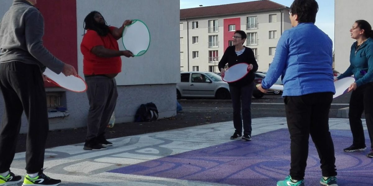 Les ateliers passerelles prennent la direction du centre social de Marmiers.