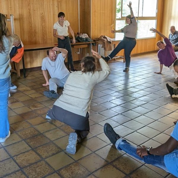 Découvrir le théâtre pour travailler sur soi-même